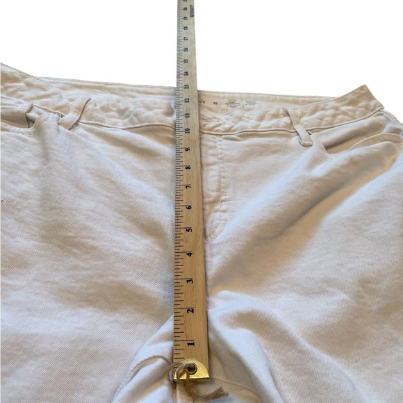 Old Navy High Rise Curvy O.G.Straight Ankle Jean- Size 20-Calla Lily Color - Picture 5 of 8